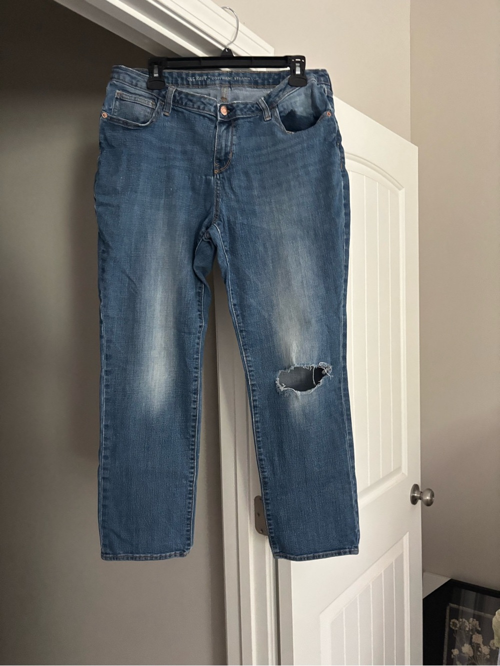 Old Navy Women’s Boyfriend Jeans - Light Blue Distressed